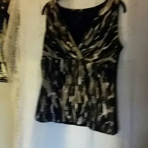 Tank top - Picture 2 of 4